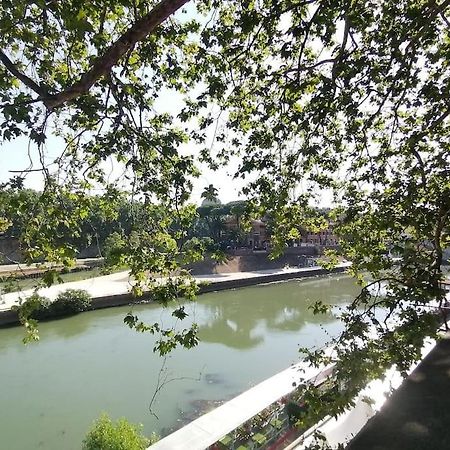 La Tua Casa A Trastevere Rome Bagian luar foto