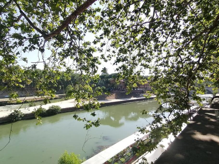 La Tua Casa A Trastevere Rome Bagian luar foto